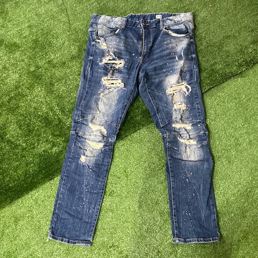 Smoke Rise Denim 38/32 Straight leg paint splatter jeans
